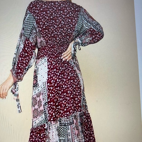 GiGio Bohemian Maxi Dress - Burgundy with tie sleeves NWT smocked waist - Picture 3 of 6